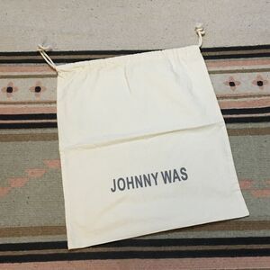 Johnny Was medium Off White drawstring dustbag logo on front
Garment bag